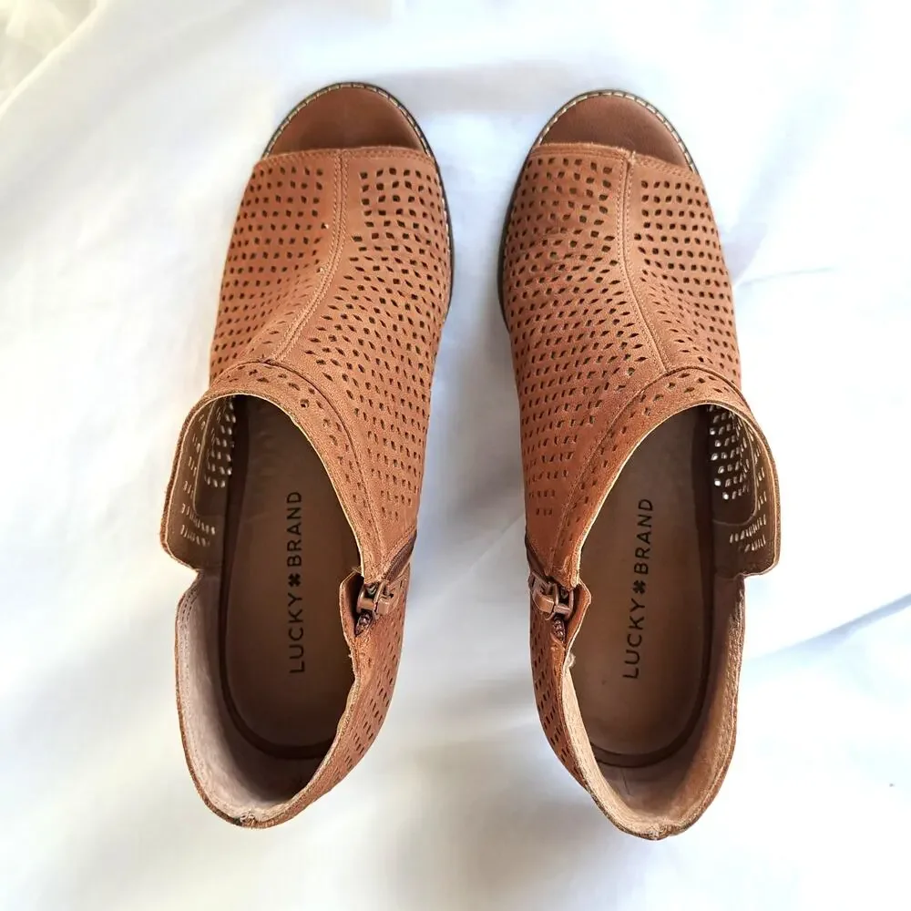 Lucky Brand Jazley Wedge Heels Size 10 Brown Perforated Leather Peep Toe Bootie